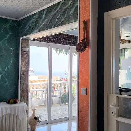 Junior Two Floors For Up To 8 Vacationers
